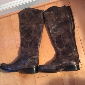 Steve Madden distressed boots NWOT